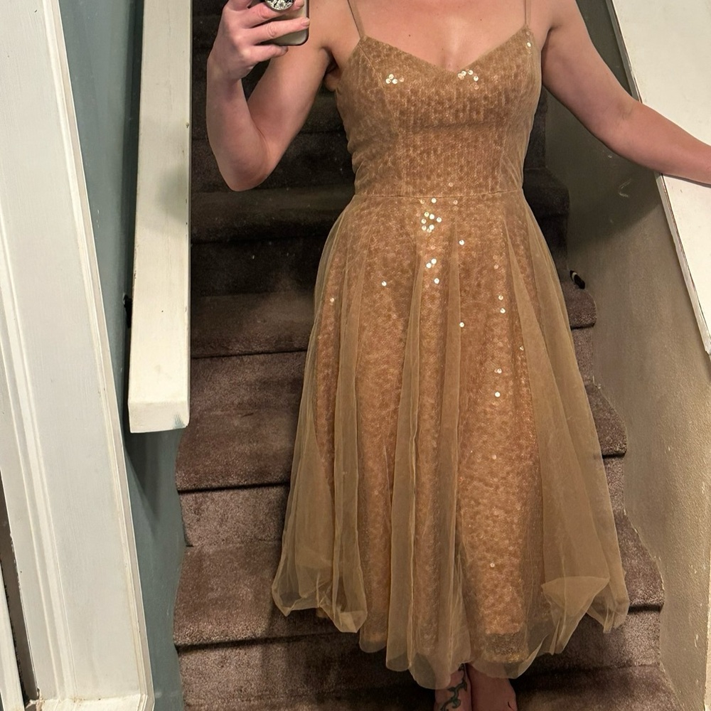 Dress the Population Gold Sequin Midi Dress for Wedding, New Year’s